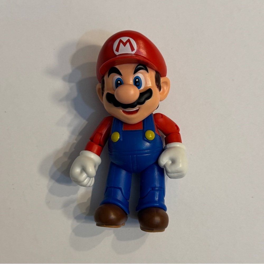 Jakks Super Mario 4" 4 Inch World of Nintendo Series Super Mario figure